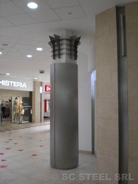 Stâlp placat cu inox satinat