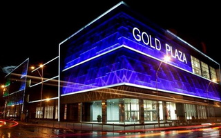 Balustrade din inox și sticlă în mall-ul Gold Plaza, Baia Mare